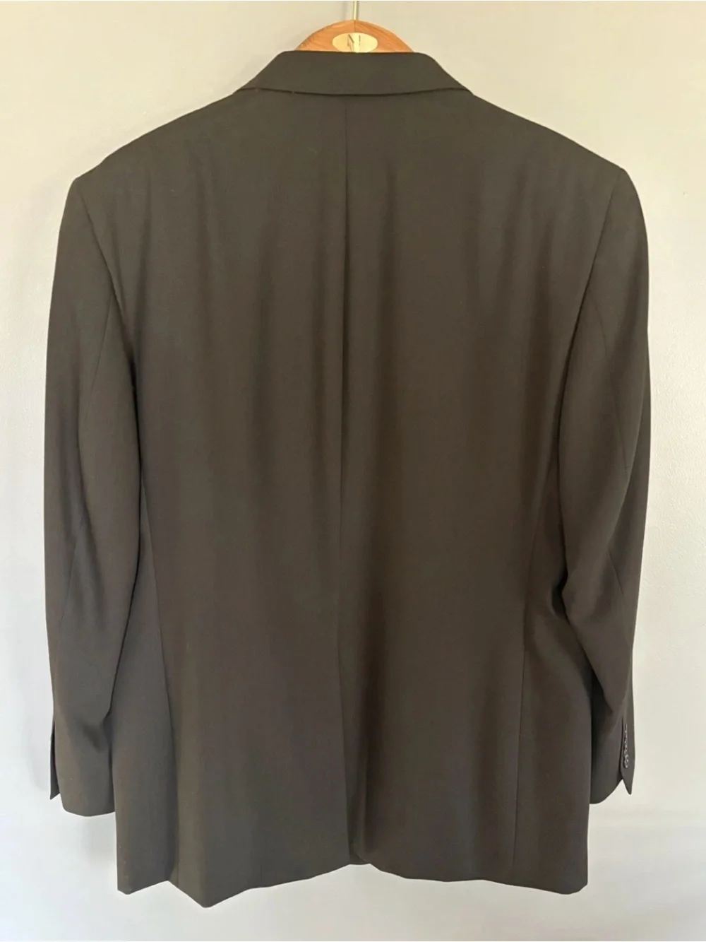 JOS A BANK Traveler's Collection Mens 46R Tailored Fit Wool Blazer Jacket Black